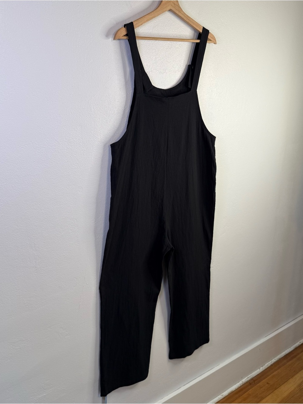 Cupshe Women's Raven Tapered Pinafore Jumpsuit Overalls in Black Size Medium - Picture 14 of 16
